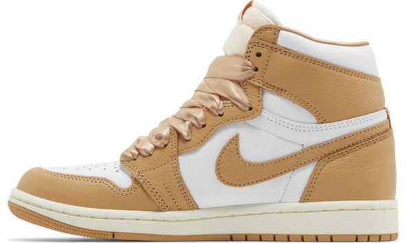 WMNS Nike Air Jordan 1 Retro High OG 'Praline'