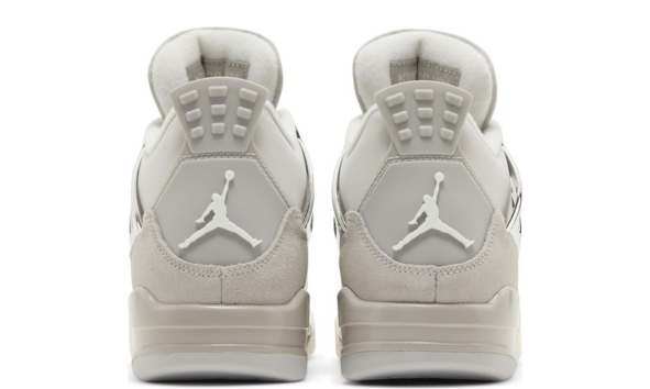 WMNS Nike Air Jordan 4 Retro 'Frozen Moments'