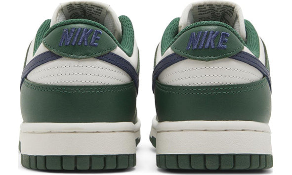 WMNS Nike Dunk Low 'Gorge Green'