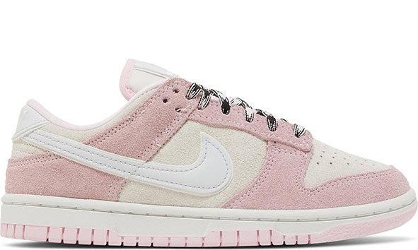 WMNS Nike Dunk Low LX 'Pink Foam'