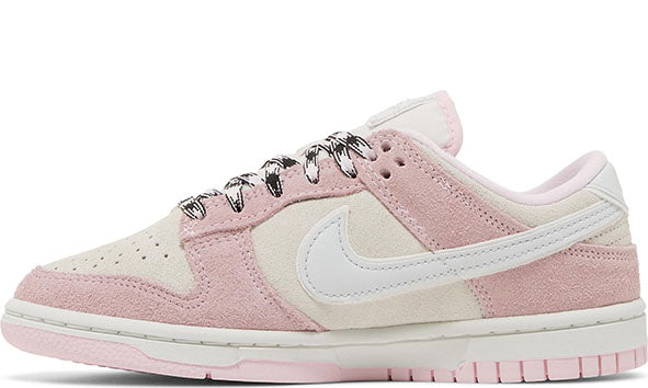 WMNS Nike Dunk Low LX 'Pink Foam'