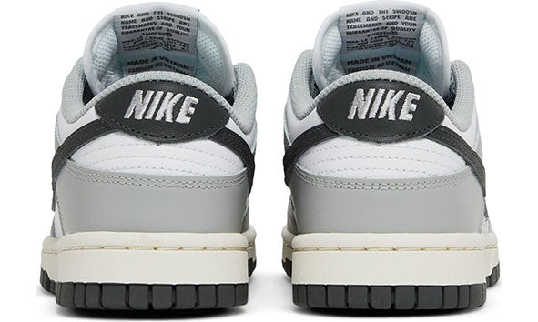 WMNS Nike Dunk Low 'Light Smoke Grey'